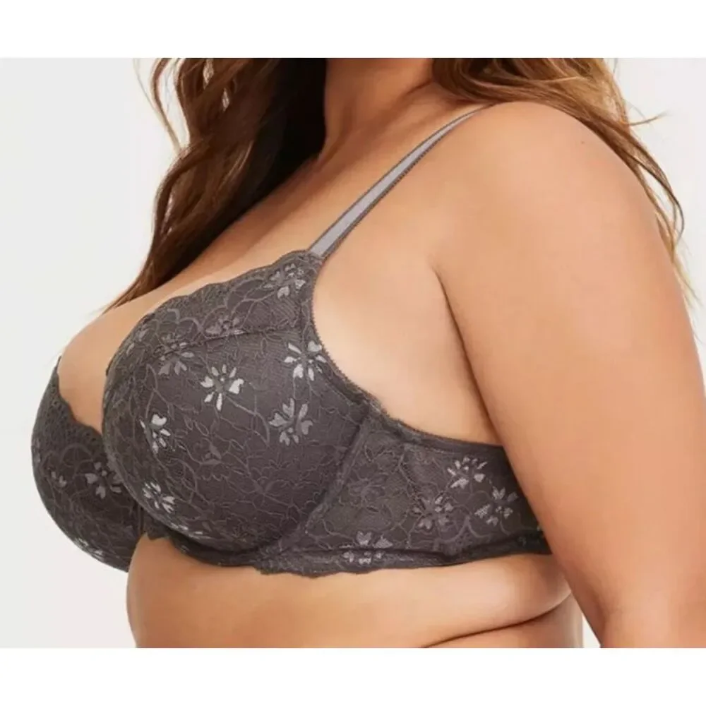 Torrid XO Plunge Lace Push-Up Bra in Plum Kitten/Dark Grey Size 42B